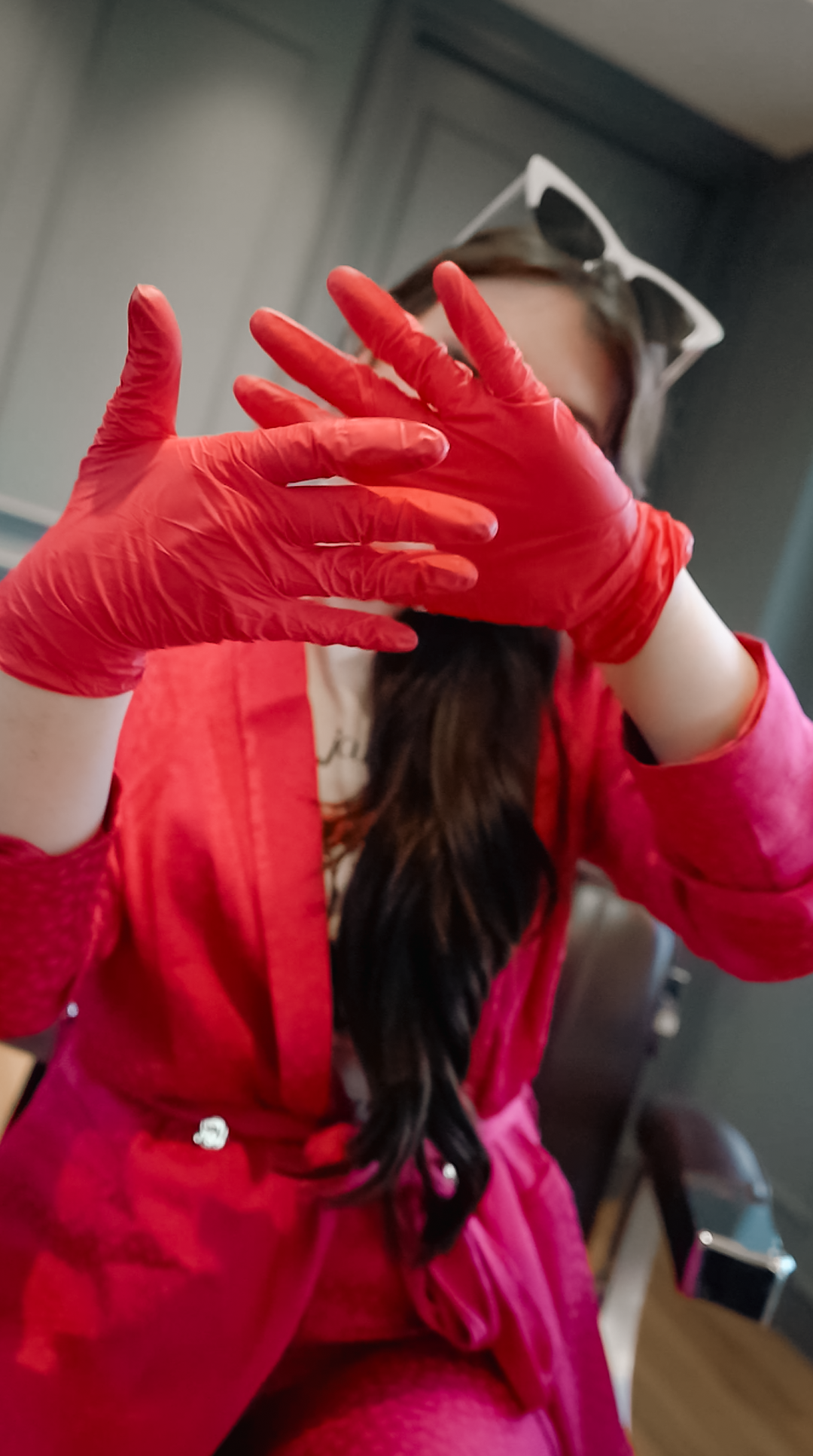 L3VEL3 Professional Nitrile Gloves 100 Pack Latex-Free