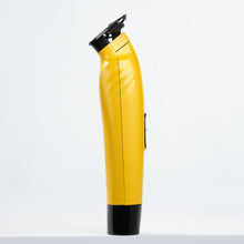 https://cdn.shopify.com/s/files/1/0937/0153/8155/files/WEBSITE_BARBER_TOOLS-08620.jpg?v=1772658107