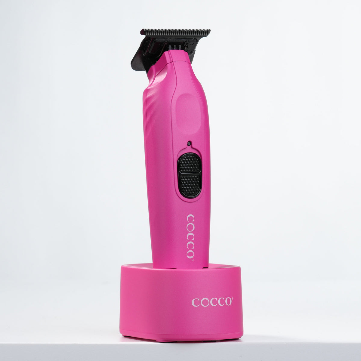 https://cdn.shopify.com/s/files/1/0937/0153/8155/files/WEBSITE_BARBER_TOOLS-08661.jpg?v=1772487118