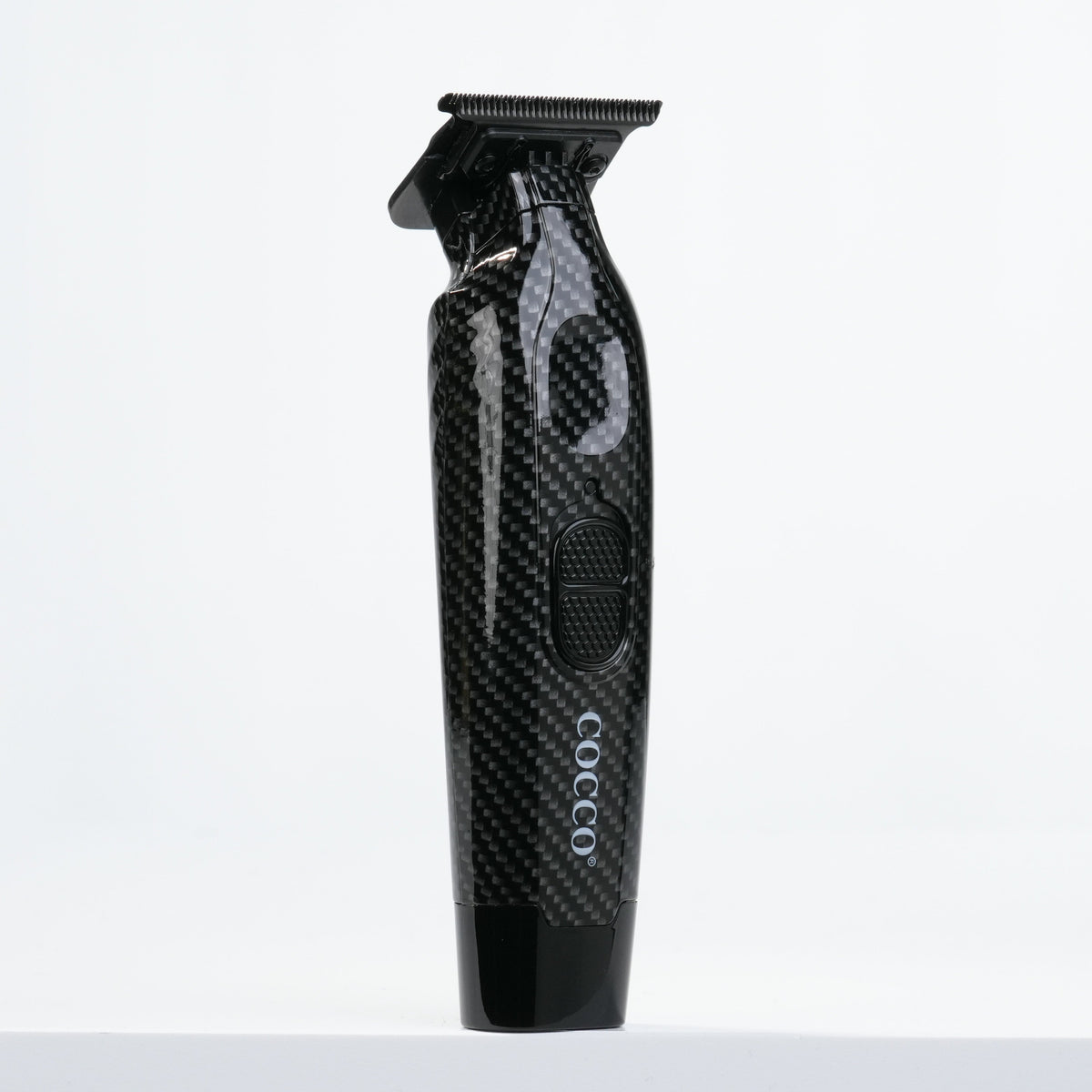 https://cdn.shopify.com/s/files/1/0937/0153/8155/files/WEBSITE_BARBER_TOOLS-08690.jpg?v=1772657909
